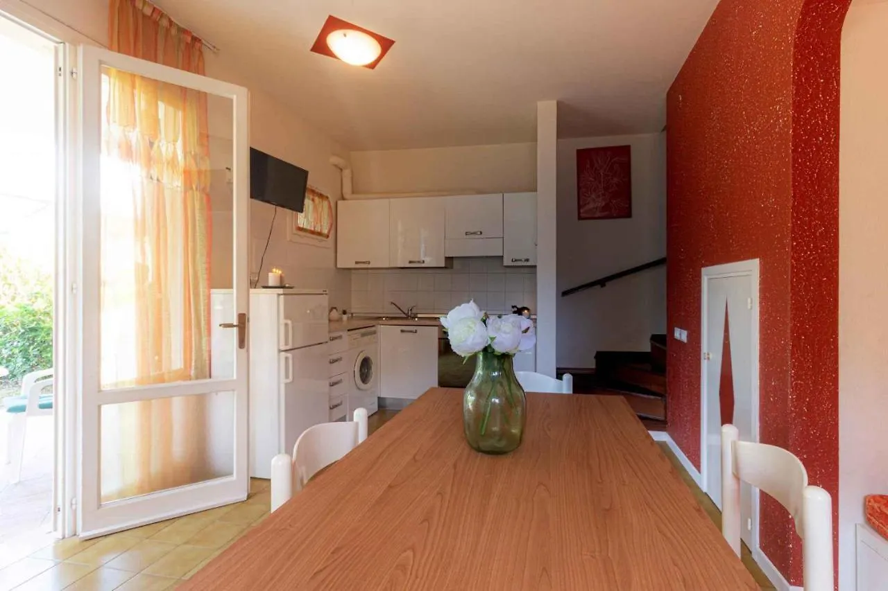 Holiday Home Porto Santa Margherita 40296 Italië