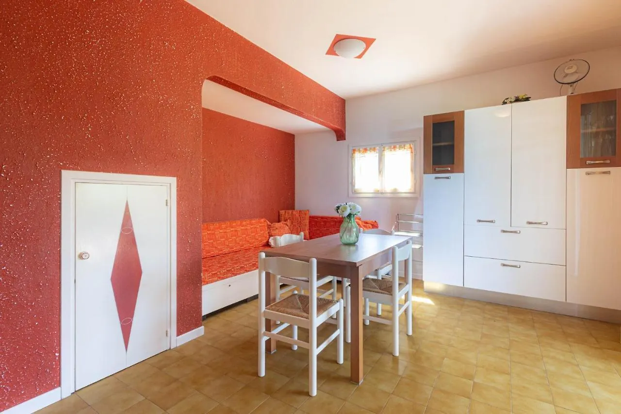 Holiday Home Porto Santa Margherita 40296